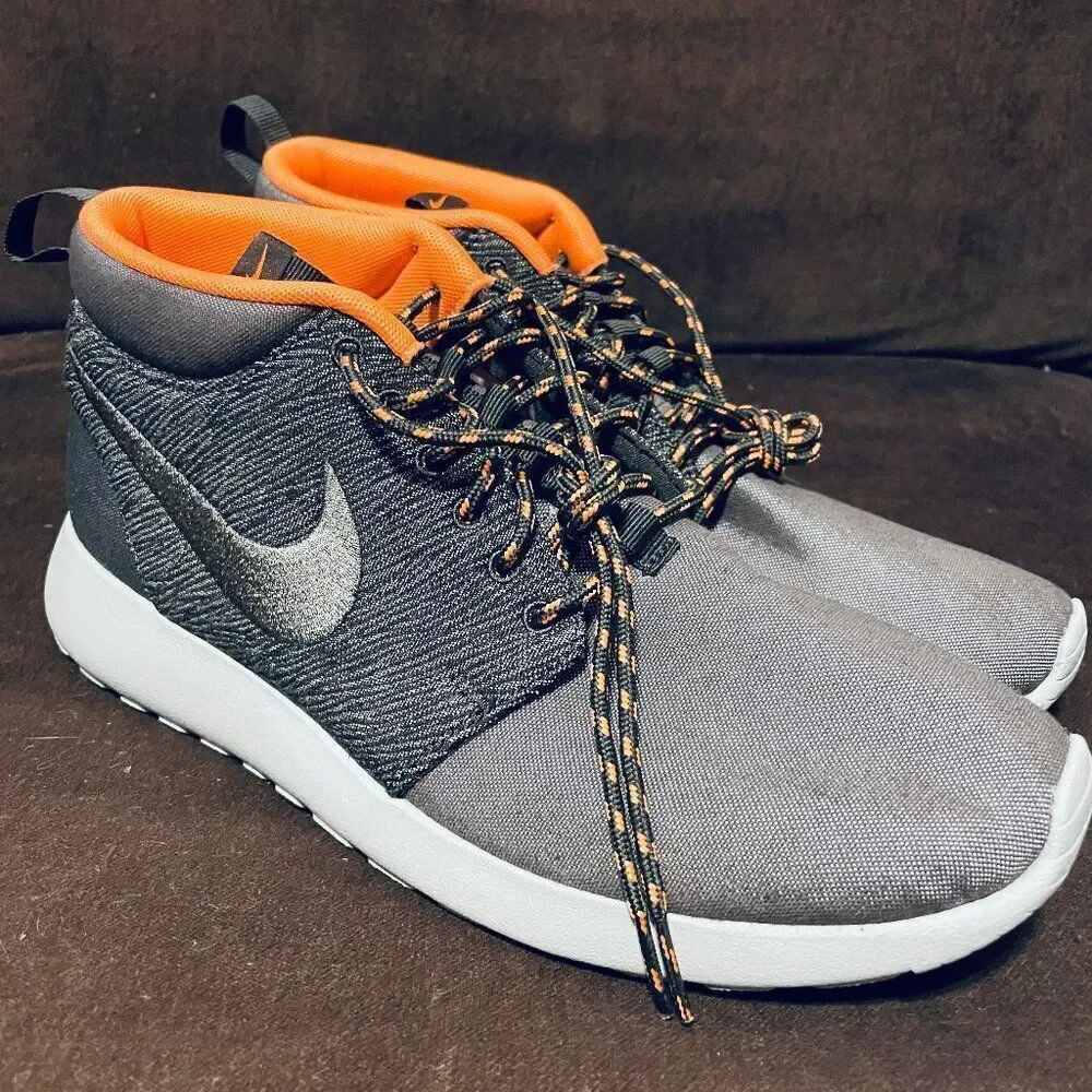 NEW Nike Roshe Run Mid QS London Mens Size 9 US Sneakers Smoke Cool Gray Granite